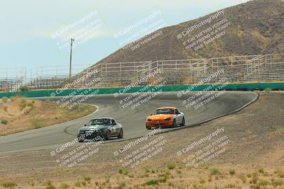 media/May-31-2025-CalClub SCCA (Sat) [[2c1a04e1ee]]/Race/Group 5/Turn 4b/